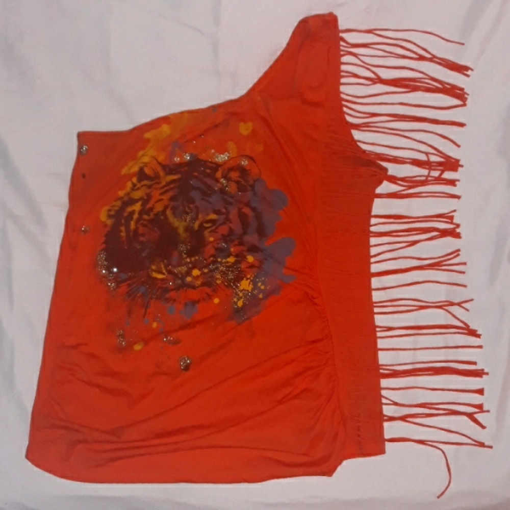 One shoulder top with fringe